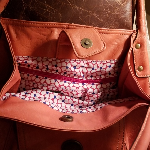 Access handbag - Picture 3 of 5